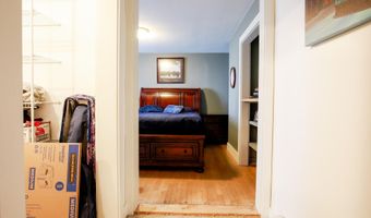 671 Essex St, Bangor, ME 04401