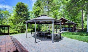 16 Ramshorn Rd, Alexandria Twp., NJ 08848