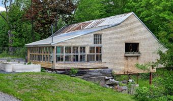 290 Leighton Rd, Augusta, ME 04330