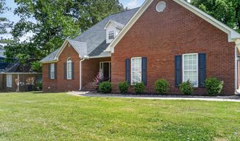368 Hazel Creek Trl, Anniston, AL 36207