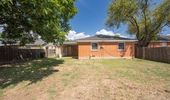 3304 LENWOOD Dr, Amarillo, TX 79109