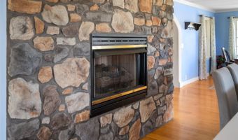712 Cherry Hill Rd, Amherst, VA 24521