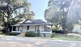 135 S Canoe Rd, Atmore, AL 36502