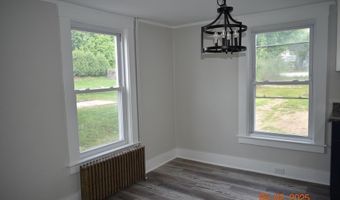 12 Whitten St, Allenstown, NH 03275