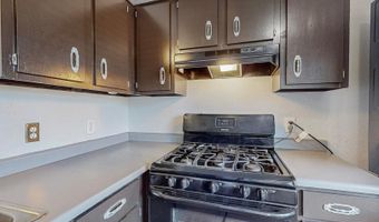 225 Hanosh Ct SE Apt 2, Albuquerque, NM 87123