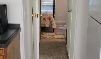 319 DOLPHIN Dr, Berlin, MD 21811