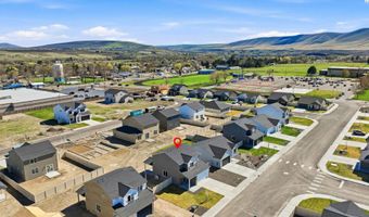 1208 18th St, Benton City, WA 99320