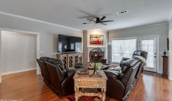 213 Boxwood Cir, Brandon, MS 39047