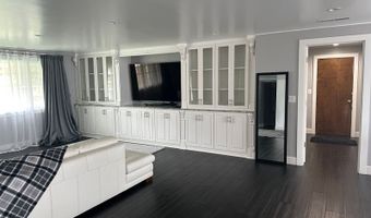 711 1ST St, Brookings, OR 97415