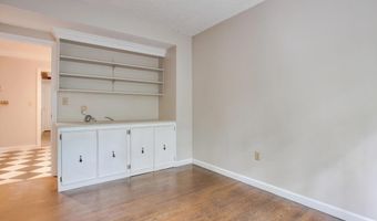27 Buttonwood Rd, Bedford, NH 03110