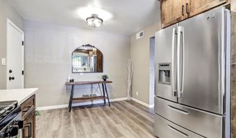 212 Jane St NE, Albuquerque, NM 87123