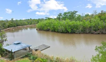9405 Wahoo Ln, Abbeville, LA 70510