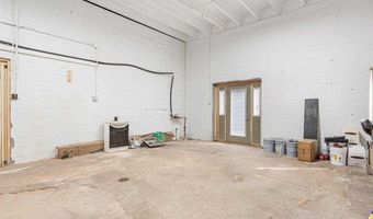 215 E Paquin St, Waterville, MN 56096