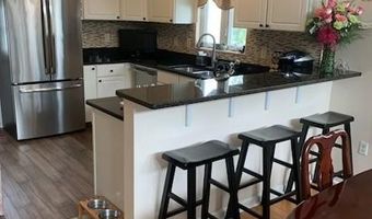 11 College Hill Rd 5A, Warwick, RI 02886