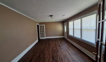 2519 Jamestown Rd, Bishopville, SC 29010