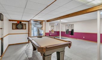 114 S West St, Agawam, MA 01030