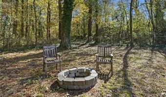 5637 Owens Dr, Austell, GA 30106