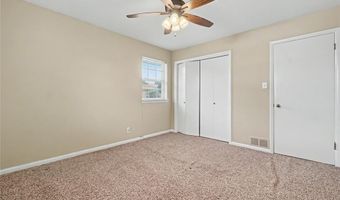 345 Lakeside Dr, Altus, OK 73521