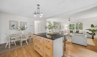 815 Sams Point Rd, Beaufort, SC 29907