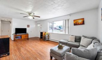 3 Dubois Ave, Amityville, NY 11701
