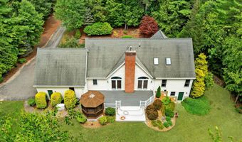 3 Owen Ln, Amherst, NH 03031