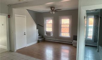 4 Brayton Ct 2L, Cumberland, RI 02864