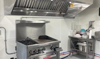 8348 State Highway 5, Ava, MO 65608