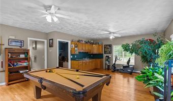 375 Franklin Rd, Coventry, RI 02816