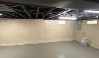 19 UNITED STATES Ave W, Gibbsboro, NJ 08026