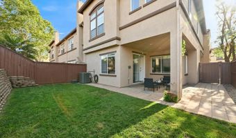 4484 Brisbane Way 5, Oceanside, CA 92058