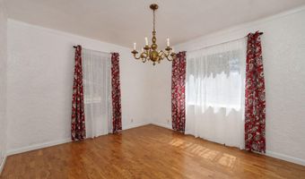 612 E Glendale St, Aurora, MO 65605