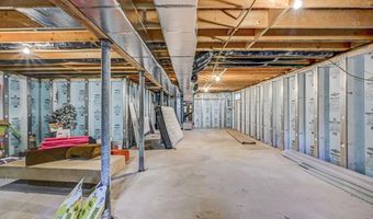 306 Valley View Dr, Albrightsville, PA 18210