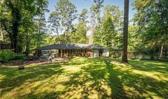 2364 Dawn Dr, Decatur, GA 30032