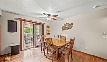 4116 Polo Park Dr, Willoughby, OH 44094