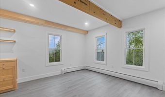 23 Bassett St, Barre, VT 05641