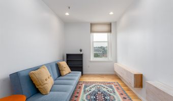 131 Main St 707, Burlington, VT 05401
