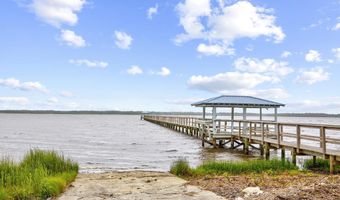 405 Two Rivers Rd, Georgetown, SC 29440
