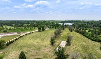 3700 11th Pl NE, Austin, MN 55912