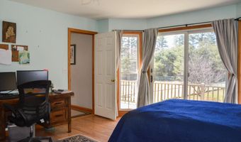 23 Meadowview Ln, China, ME 04358