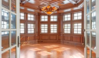 67 Robin Ln, Alpine, NJ 07620