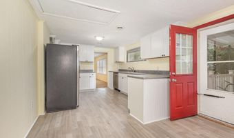 841 Belcher Rd, Boiling Springs, SC 29316