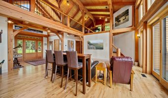 119 Moat View Dr, Albany, NH 03813
