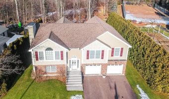 129 Sunset Dr, Belmont, NH 03220