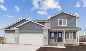 303 29th St SW, Altoona, IA 50009