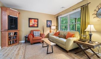 71 Pope Ln, Albrightsville, PA 18210