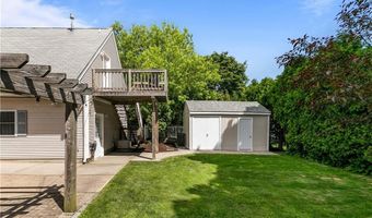 30 First School St, Bristol, RI 02809