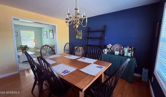 6 Spring St, Beachwood, NJ 08722