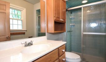 604 S Reuter Dr, Arlington Heights, IL 60005