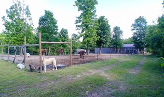 1417 Skyline Dr, Amity, AR 71921