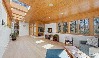 1807 Lenox Rd NE, Atlanta, GA 30306